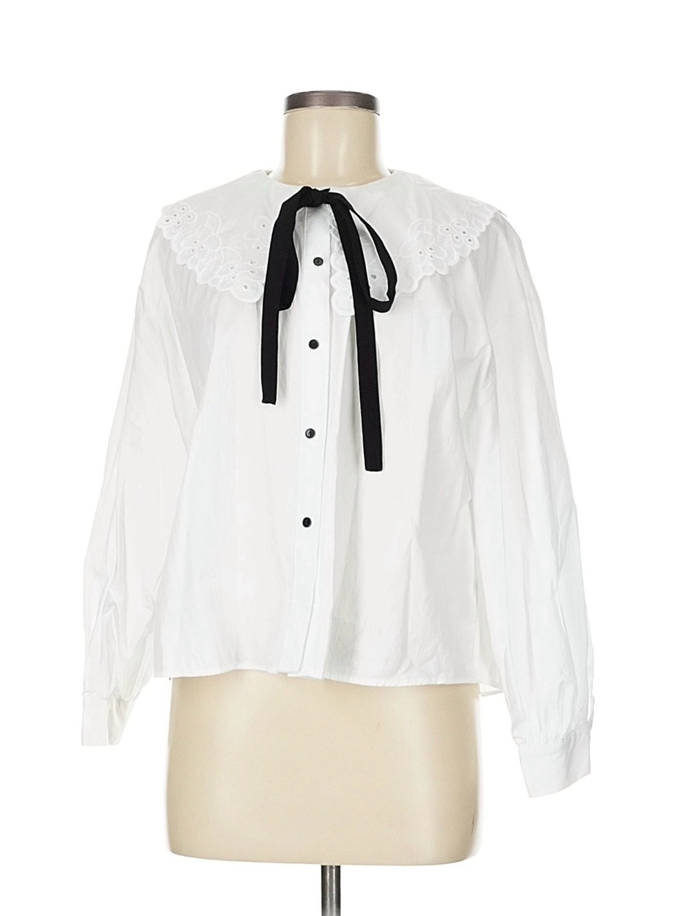 Zara White Eyelet Collar Button-Front Shirt with Black Tie